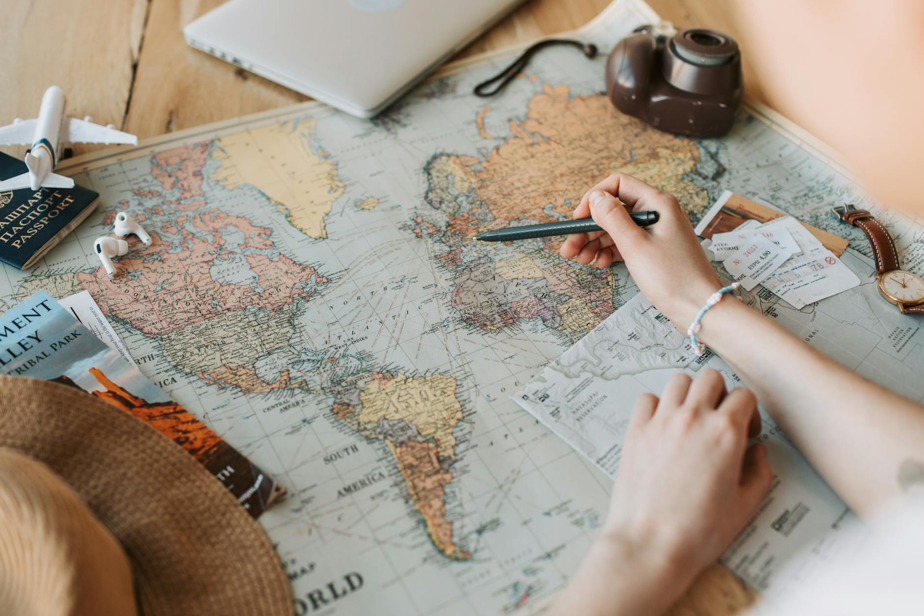Best Cities to Find a Travel Partner: Asia, Europe & Latin America
