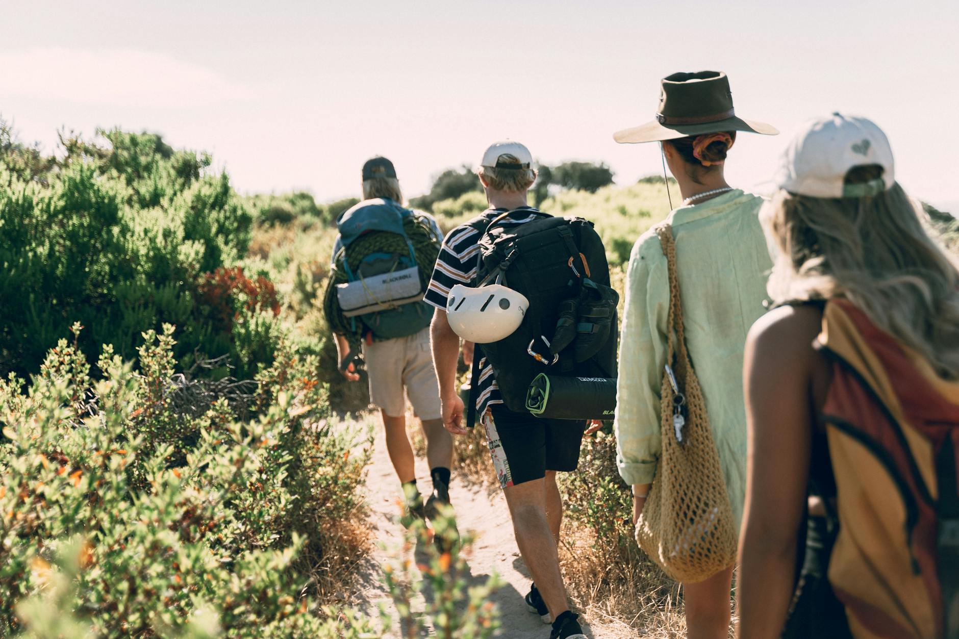 Building a Global Friendship Network Through Travel-Based Meetups